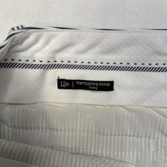 Talbots Women’s Capri Pants 12P Blue White Striped Signature Cotton Stretch - Picture 6 of 13